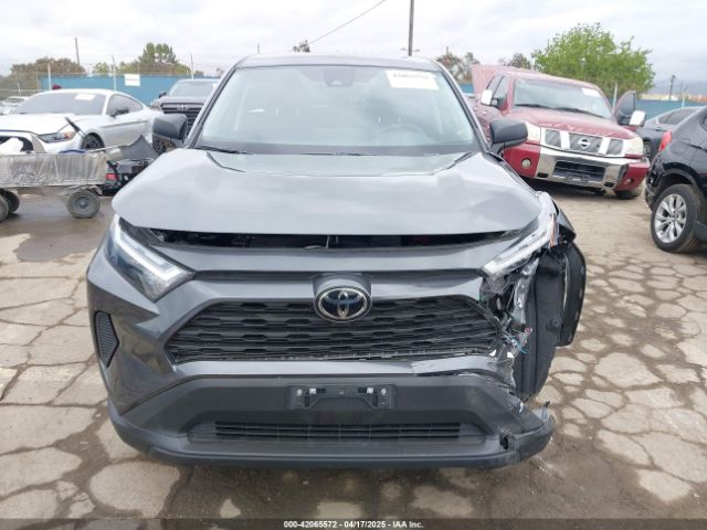 2T3H1RFV2RC302021 Toyota RAV4 LE