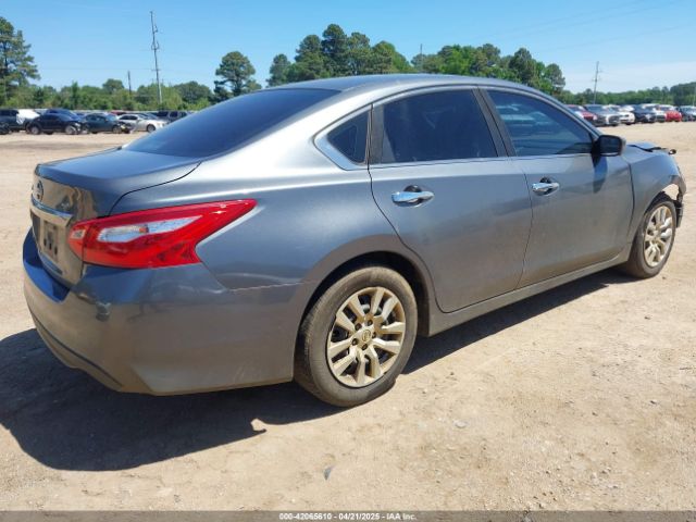 1N4AL3AP5HN349264 Nissan Altima 2.5 S