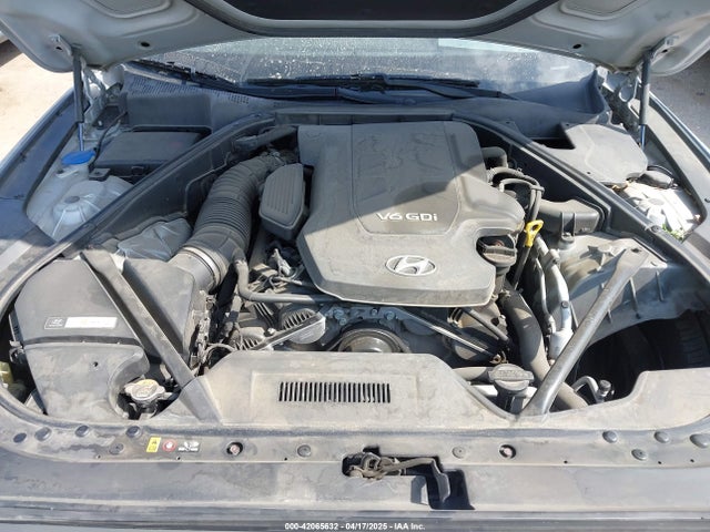 KMHGN4JE4GU129990 Hyundai Genesis 3.8
