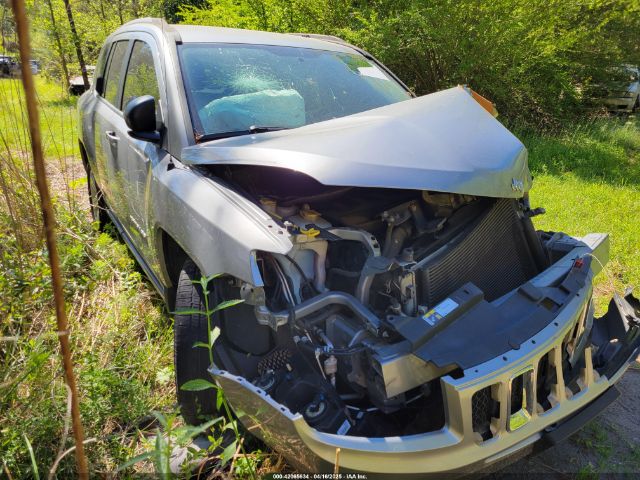 1C4NJDBB5HD143197 Jeep Compass