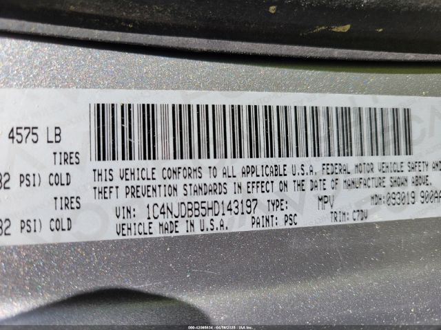 1C4NJDBB5HD143197 Jeep Compass