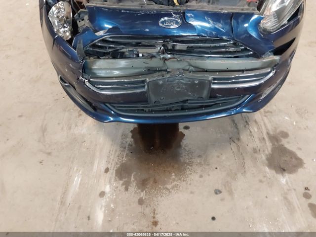 3FADP4BJ2GM163014 Ford FIESTA SE