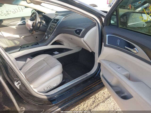 3LN6L5MU2HR634929 Lincoln Mkz Hybrid Reserve