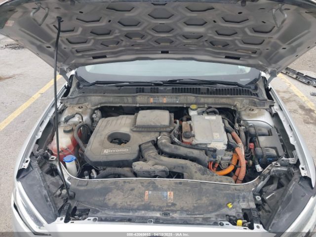 3FA6P0RU0KR223787 Ford Fusion Hybrid Titanium