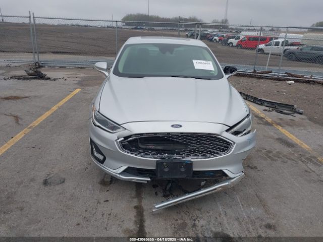 3FA6P0RU0KR223787 Ford Fusion Hybrid Titanium