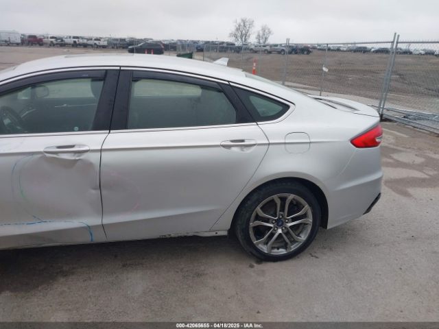3FA6P0RU0KR223787 Ford Fusion Hybrid Titanium