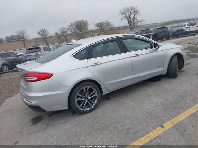 3FA6P0RU0KR223787 Ford Fusion Hybrid Titanium