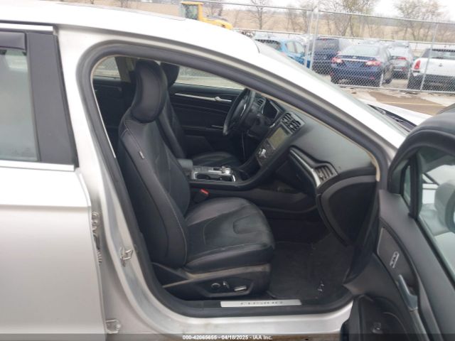 3FA6P0RU0KR223787 Ford Fusion Hybrid Titanium