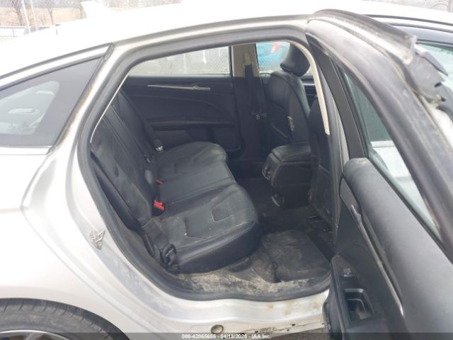 3FA6P0RU0KR223787 Ford Fusion Hybrid Titanium