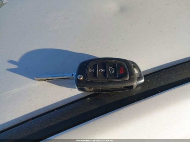 5NPE24AF5FH122097 Hyundai SONATA SE