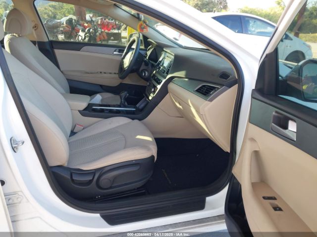 5NPE24AF5FH122097 Hyundai SONATA SE