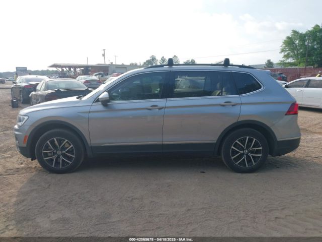 3VV2B7AX3MM139910 Volkswagen Tiguan 2.0t Se/2.0t Se R-line Black/2.0t Sel