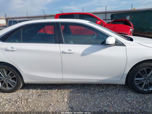 4T1BF1FKXHU397965 Toyota CAMRY SE