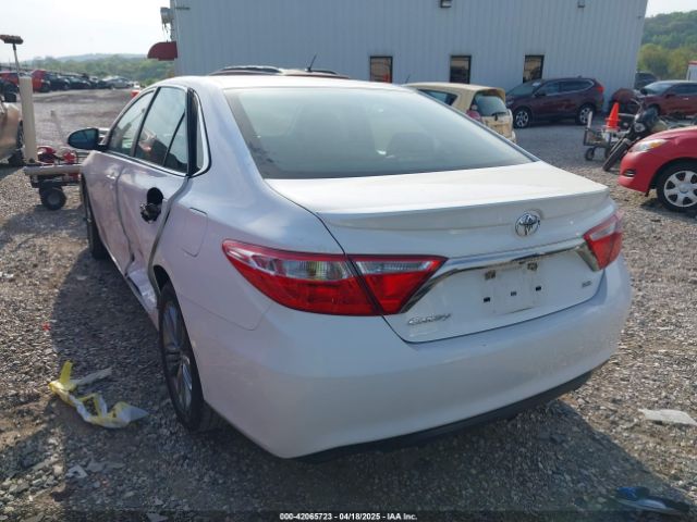 4T1BF1FKXHU397965 Toyota CAMRY SE