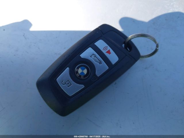 WBA8E1G50JNU91361 BMW 320i