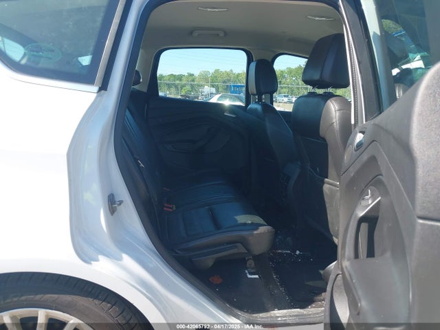 1FADP5FU9HL111926 Ford C-max Energi Titanium