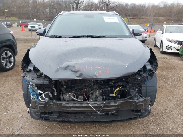 KM8J33A44HU404627 Hyundai Tucson Se Plus