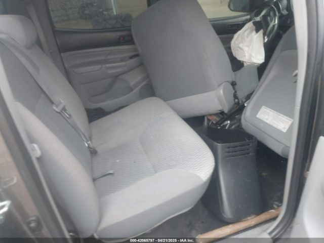 5TFLU4ENXEX094013 Toyota Tacoma Base V6