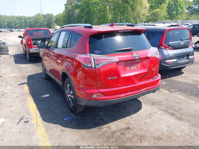 JTMZFREV1GJ098247 Toyota RAV4 LE