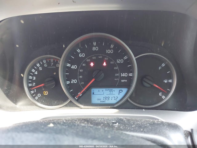 JTMZFREV1GJ098247 Toyota RAV4 LE