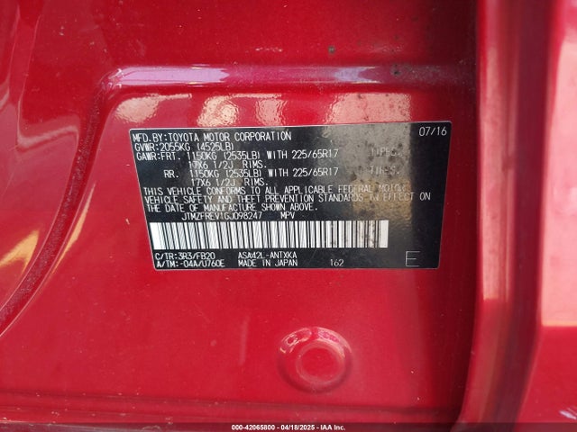 JTMZFREV1GJ098247 Toyota RAV4 LE
