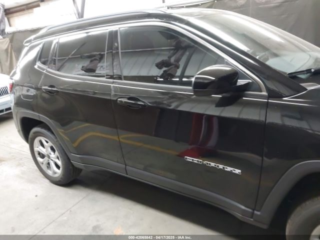 3C4NJDBN9ST544120 Jeep Compass Latitude 4x4