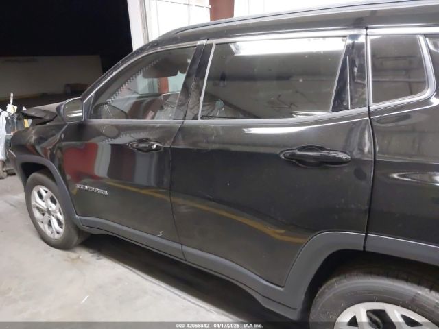 3C4NJDBN9ST544120 Jeep Compass Latitude 4x4