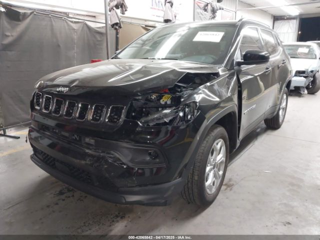 3C4NJDBN9ST544120 Jeep Compass Latitude 4x4