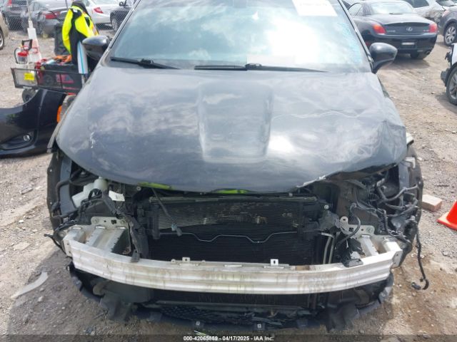 2C4RC1BG0JR258010 Chrysler Pacifica Touring L