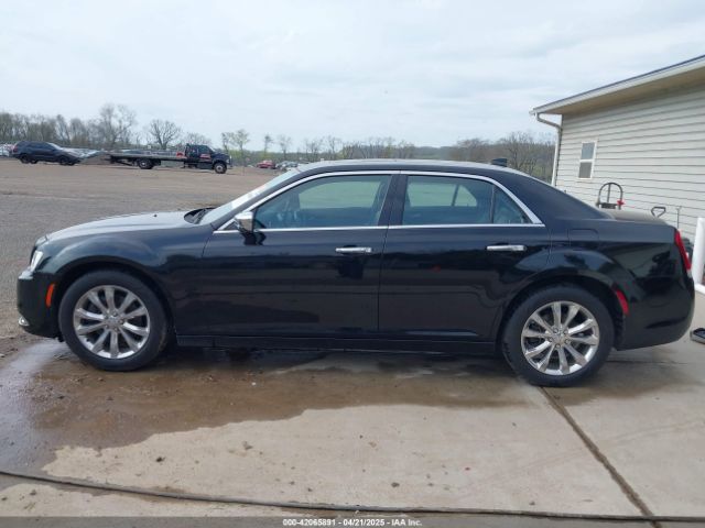 2C3CCAKG1JH199016 Chrysler 300 Limited Awd