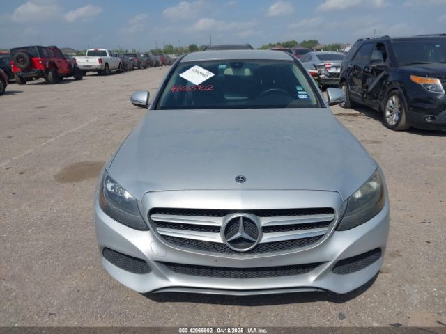 55SWF4JB6HU231626 Mercedes-Benz C 300 Luxury/sport