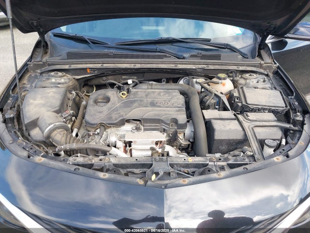 1G1ZD5ST4LF043928 Chevrolet Malibu Fwd Lt