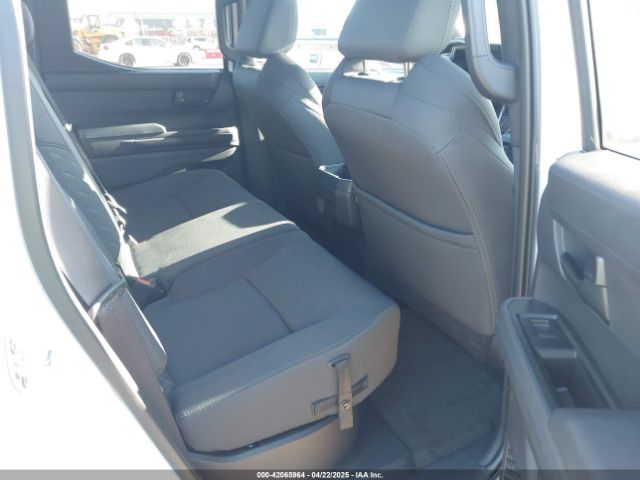 2024 TOYOTA TACOMA 3TYKD5HN2RT000445 Photo 7