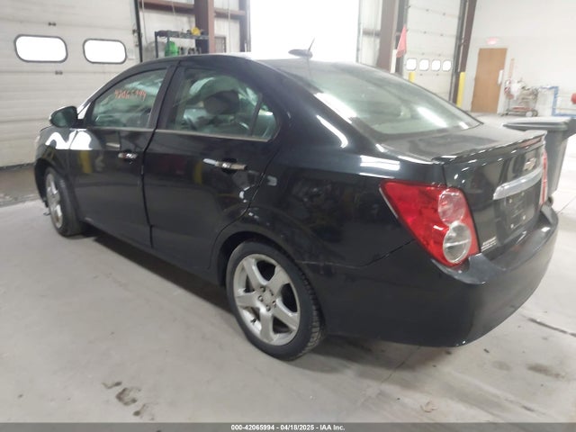 1G1JE5SB7F4144348 Chevrolet Sonic Ltz Auto