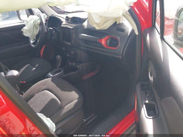 ZACNJDC11PPP15305 Jeep Renegade
