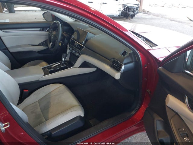 1HGCV1F17JA200617 Honda ACCORD LX