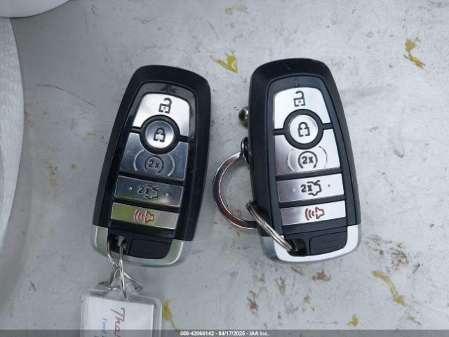 3FA6P0RU5HR388615 Ford Fusion Hybrid Titanium