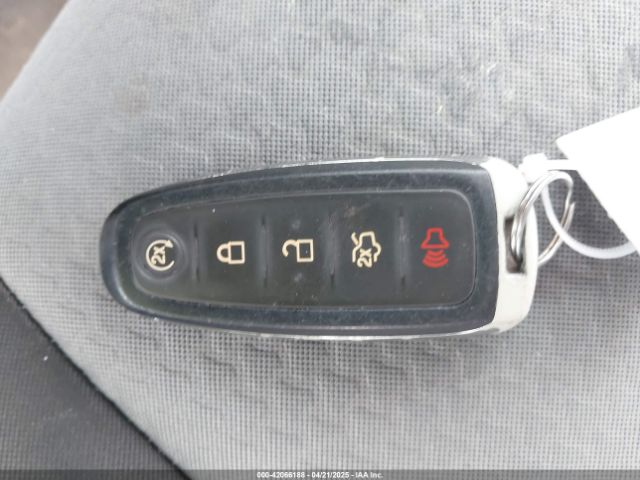 2019 FORD ESCAPE 1FMCU0GD4KUC35521 Photo 10