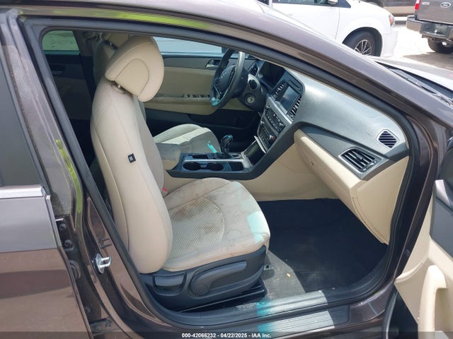 5NPE24AF8GH318956 Hyundai SONATA SE