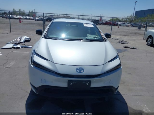 JTDACAAU6P3002332 Toyota Prius Le