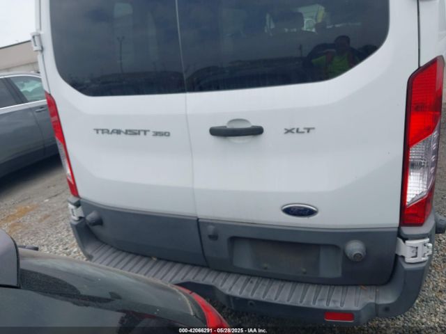 1FBZX2YM1HKA98823 Ford Transit Xlt