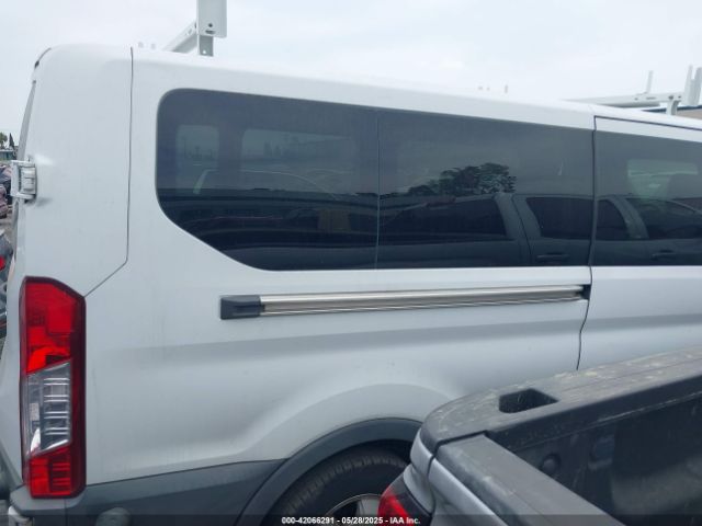 1FBZX2YM1HKA98823 Ford Transit Xlt