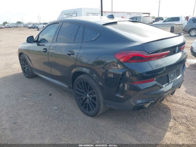 2023 BMW X6 5UXCY6C06P9P01571 Photo 2