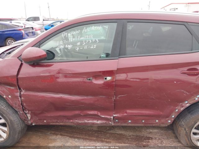 KM8J33A4XJU600657 Hyundai TUCSON SEL