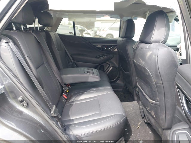 4S4BTANC6N3173807 Subaru Outback Limited