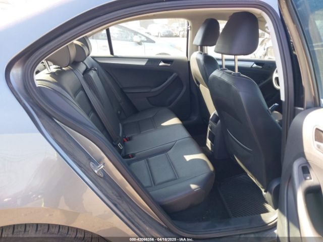 3VWB67AJ2HM280887 Volkswagen Jetta 1.4t Se