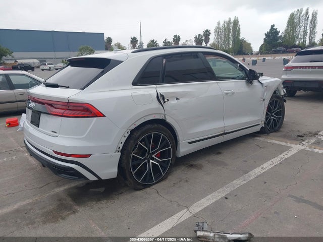 WA1FVAF17LD008900 Audi Q8