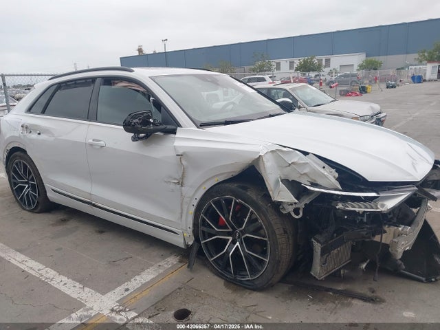 WA1FVAF17LD008900 Audi Q8
