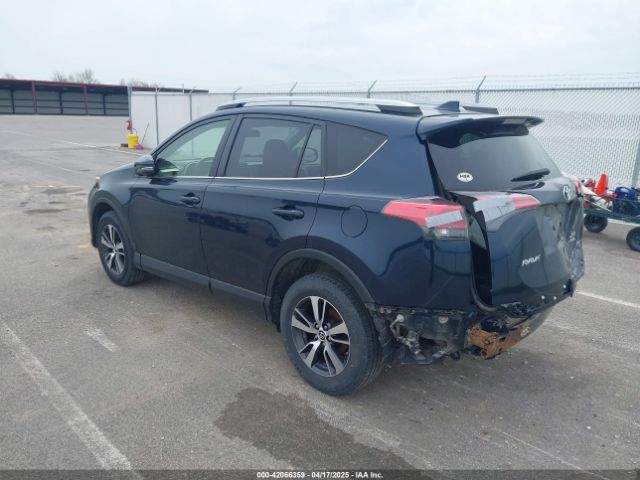 JTMRFREV9HJ716707 Toyota Rav4 Xle