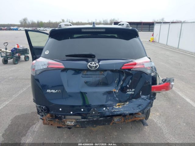 JTMRFREV9HJ716707 Toyota Rav4 Xle